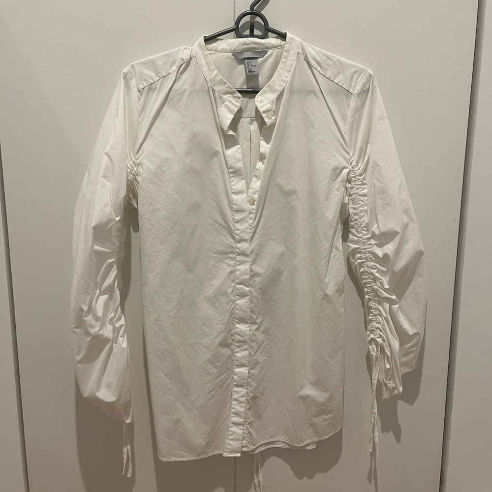H&M white blouse size 6 gently worn